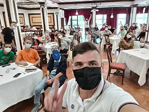 Георги Ангелов в лекция за дизайна на АЗ МОГА ТУК И СЕГА